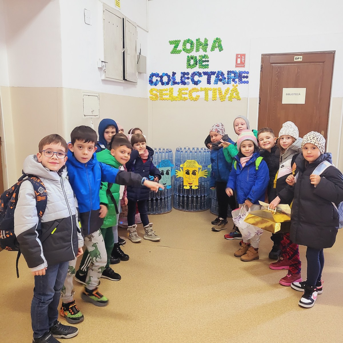 5 zone, 5 stații ale Caravanei Reciclării Creative la&nbsp;CNER