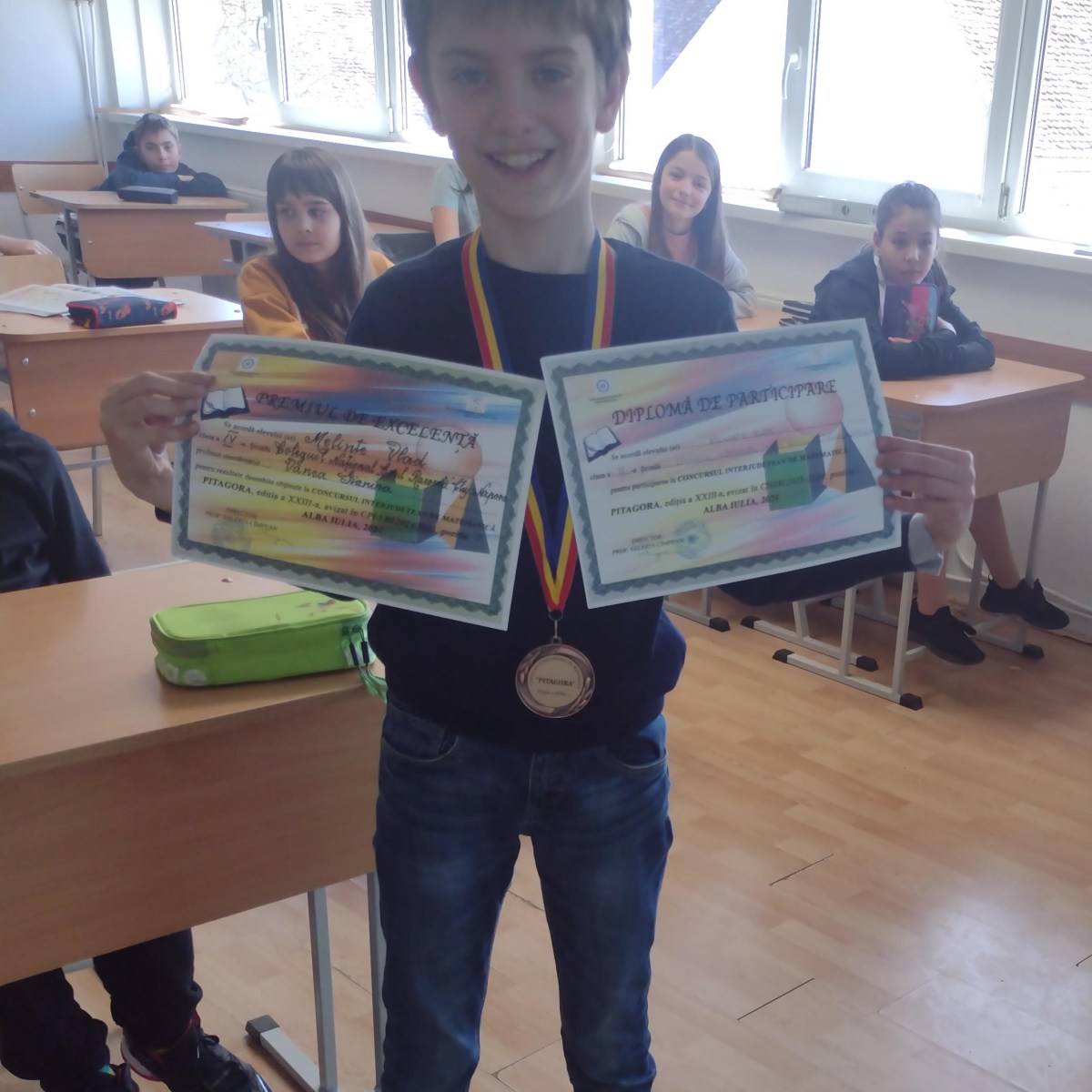 Premiul de excelență la concursul de matematica&nbsp;Pitagora