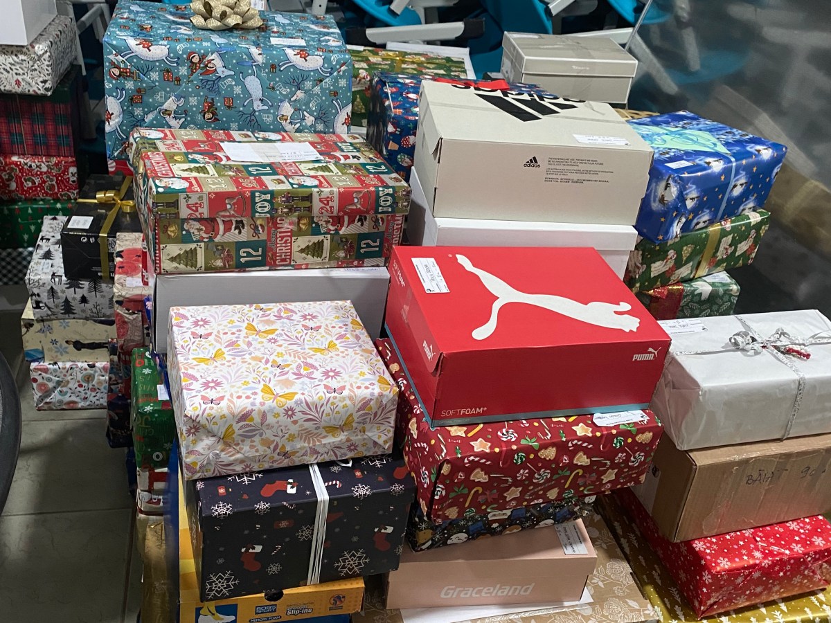 Magia generozității: Proiectul Shoebox la CNER! 