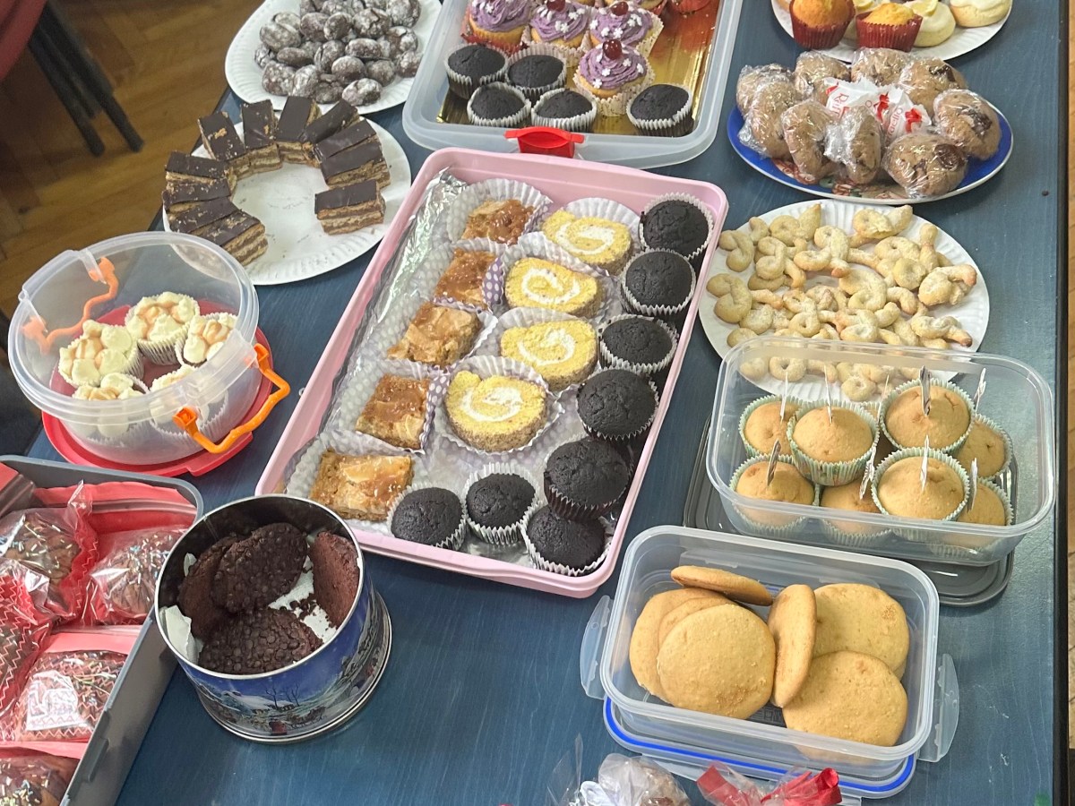 Târgul de Crăciun cu&nbsp;prăjituri